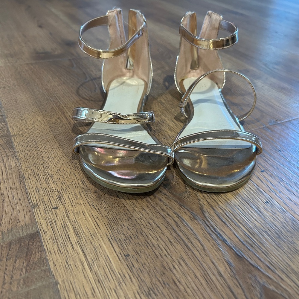 Elegant Metallic Sandals